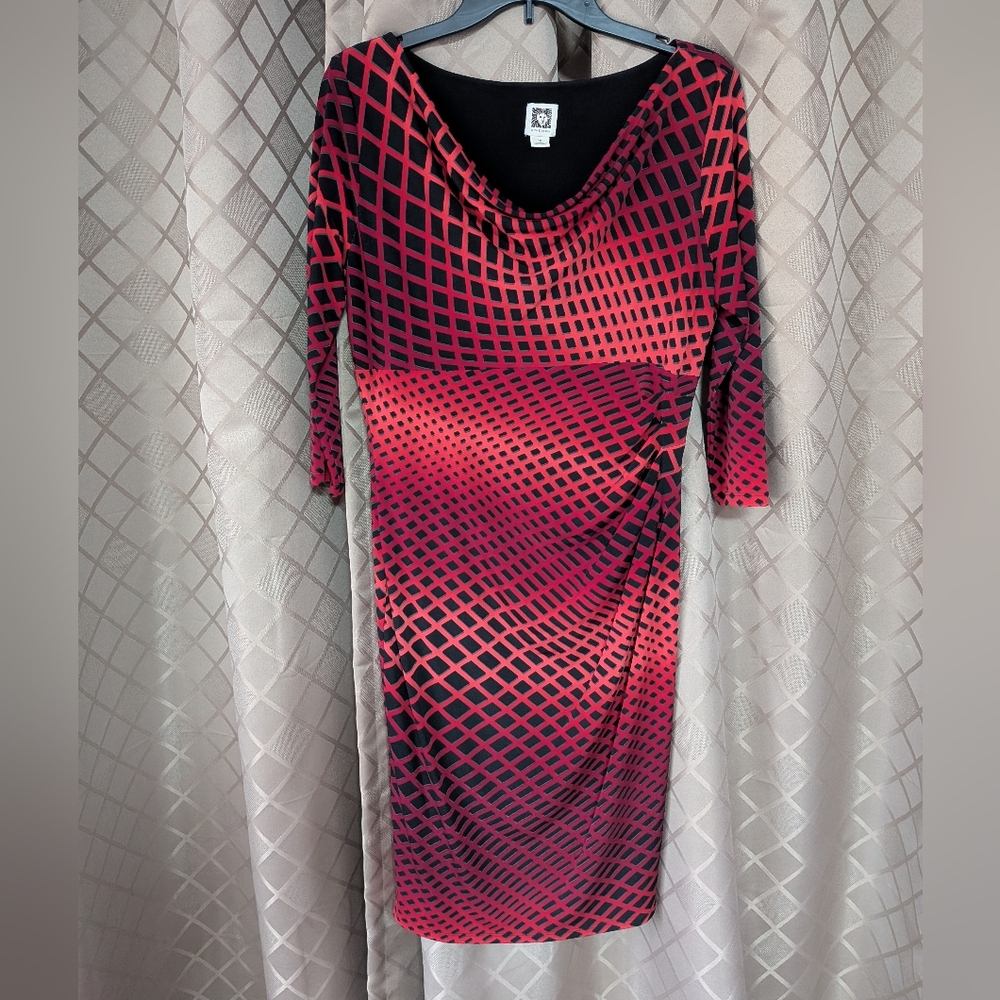 Anne Klein Flattering Geometric Dress Size 10